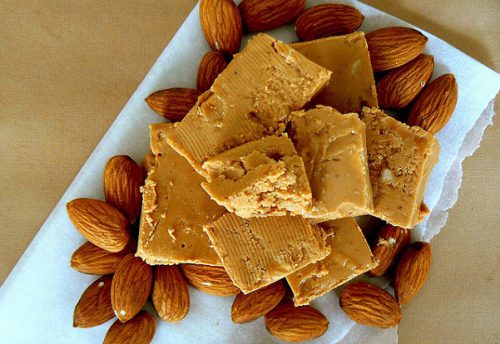 Como hacer turrón blando de almendras - Turrones Sirvent